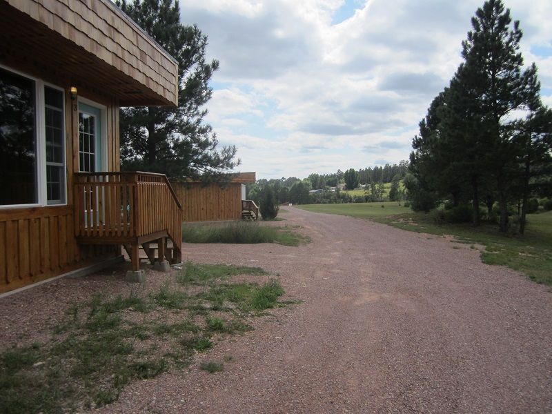549 Cold Brook Ave, Hot Springs, SD 57747